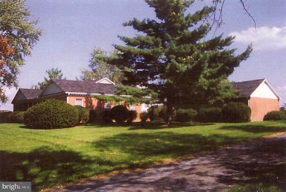 349 TOWN RUN LN, STEPHENS CITY, Virginia 22655, 3 Bedrooms Bedrooms, ,2 BathroomsBathrooms,Residential,For sale,349 TOWN RUN LN,VAFV2038302 MLS # VAFV2038302