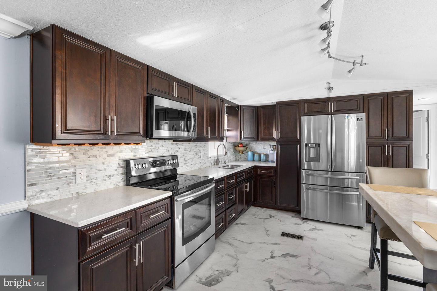 34 CRATER LN, STAFFORD, Virginia 22556, 3 Bedrooms Bedrooms, 5 Rooms Rooms,2 BathroomsBathrooms,Residential,For sale,34 CRATER LN,VAST2044538 MLS # VAST2044538 34 CRATER LN, STAFFORD, Virginia 22556, 3 Bedrooms Bedrooms, 5 Rooms Rooms,2 BathroomsBathrooms,Residential,For sale,34 CRATER LN,VAST2044538 MLS # VAST2044538