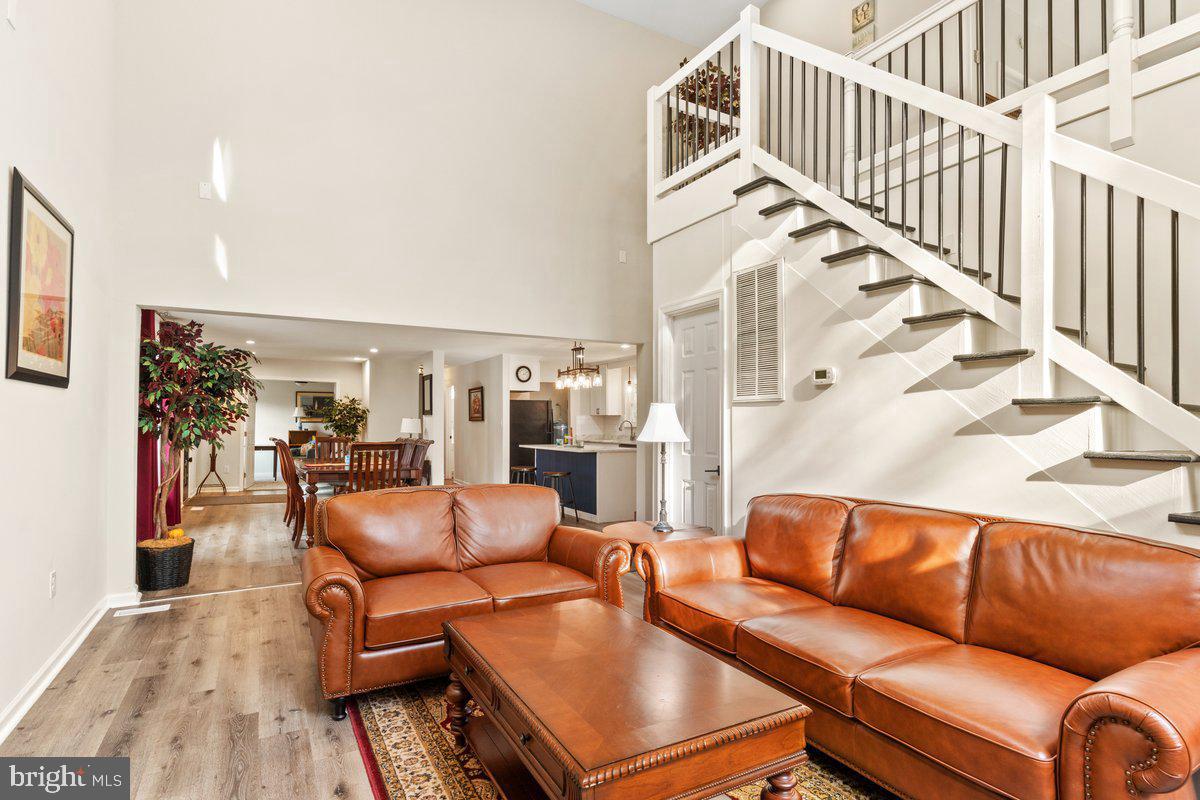 517 W RIVERSIDE DR, LANEXA, Virginia 23089, 4 Bedrooms Bedrooms, 6 Rooms Rooms,4 BathroomsBathrooms,Residential,For sale,517 W RIVERSIDE DR,VANK2000130 MLS # VANK2000130