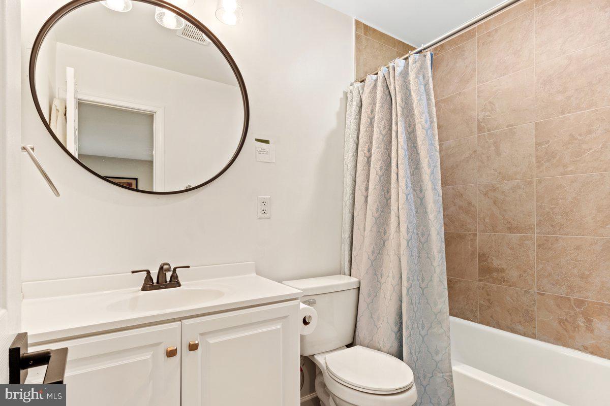 517 W RIVERSIDE DR, LANEXA, Virginia 23089, 4 Bedrooms Bedrooms, 6 Rooms Rooms,4 BathroomsBathrooms,Residential,For sale,517 W RIVERSIDE DR,VANK2000130 MLS # VANK2000130