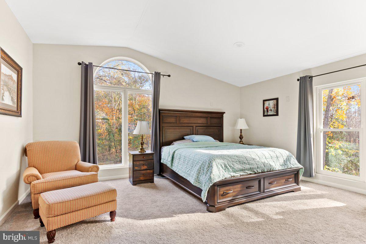 517 W RIVERSIDE DR, LANEXA, Virginia 23089, 4 Bedrooms Bedrooms, 6 Rooms Rooms,4 BathroomsBathrooms,Residential,For sale,517 W RIVERSIDE DR,VANK2000130 MLS # VANK2000130