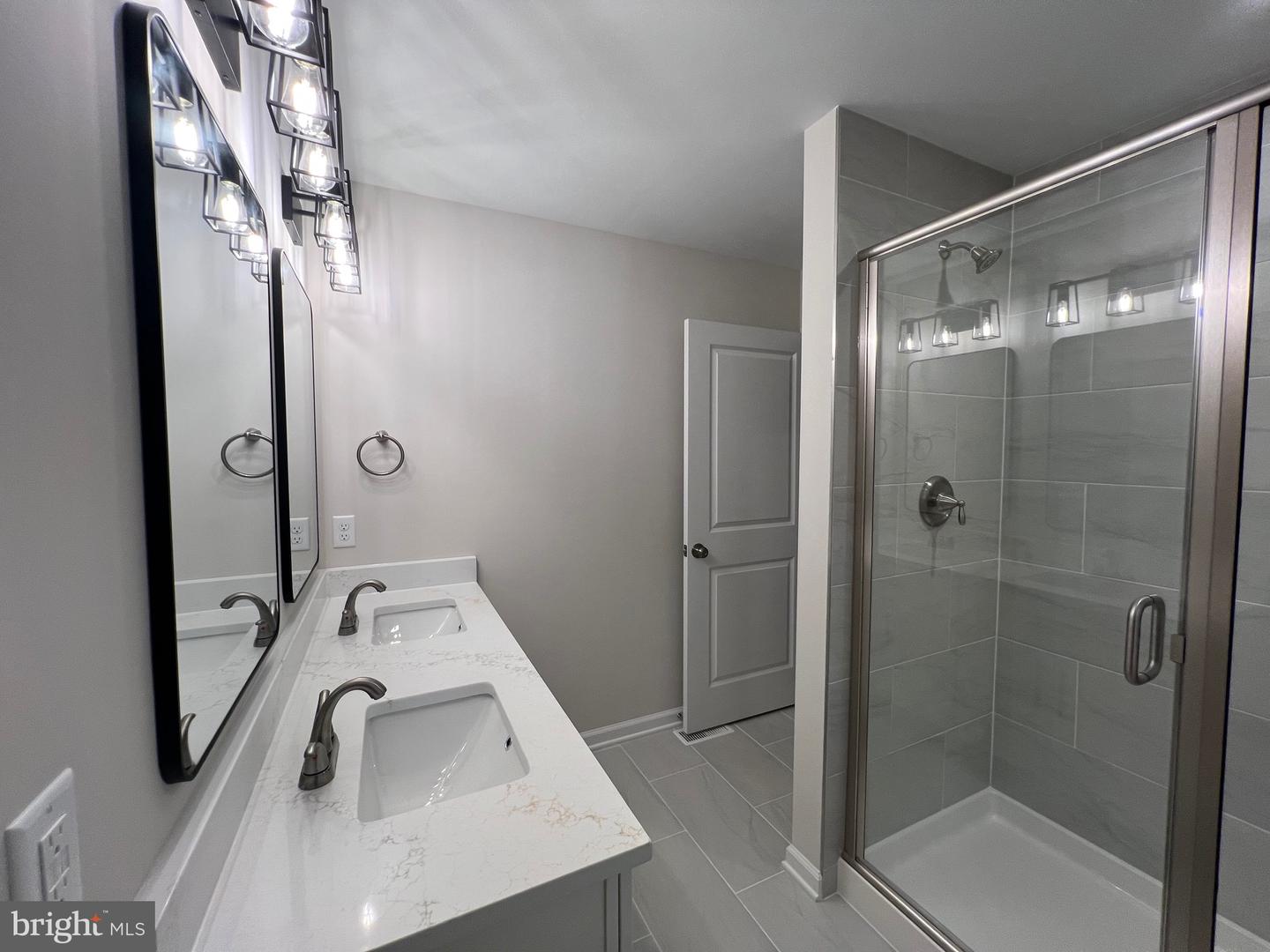 633 SHOREWOOD DR, COLONIAL BEACH, Virginia 22443, 3 Bedrooms Bedrooms, ,2 BathroomsBathrooms,Residential,For sale,633 SHOREWOOD DR,VAWE2010190 MLS # VAWE2010190 633 SHOREWOOD DR, COLONIAL BEACH, Virginia 22443, 3 Bedrooms Bedrooms, ,2 BathroomsBathrooms,Residential,For sale,633 SHOREWOOD DR,VAWE2010190 MLS # VAWE2010190