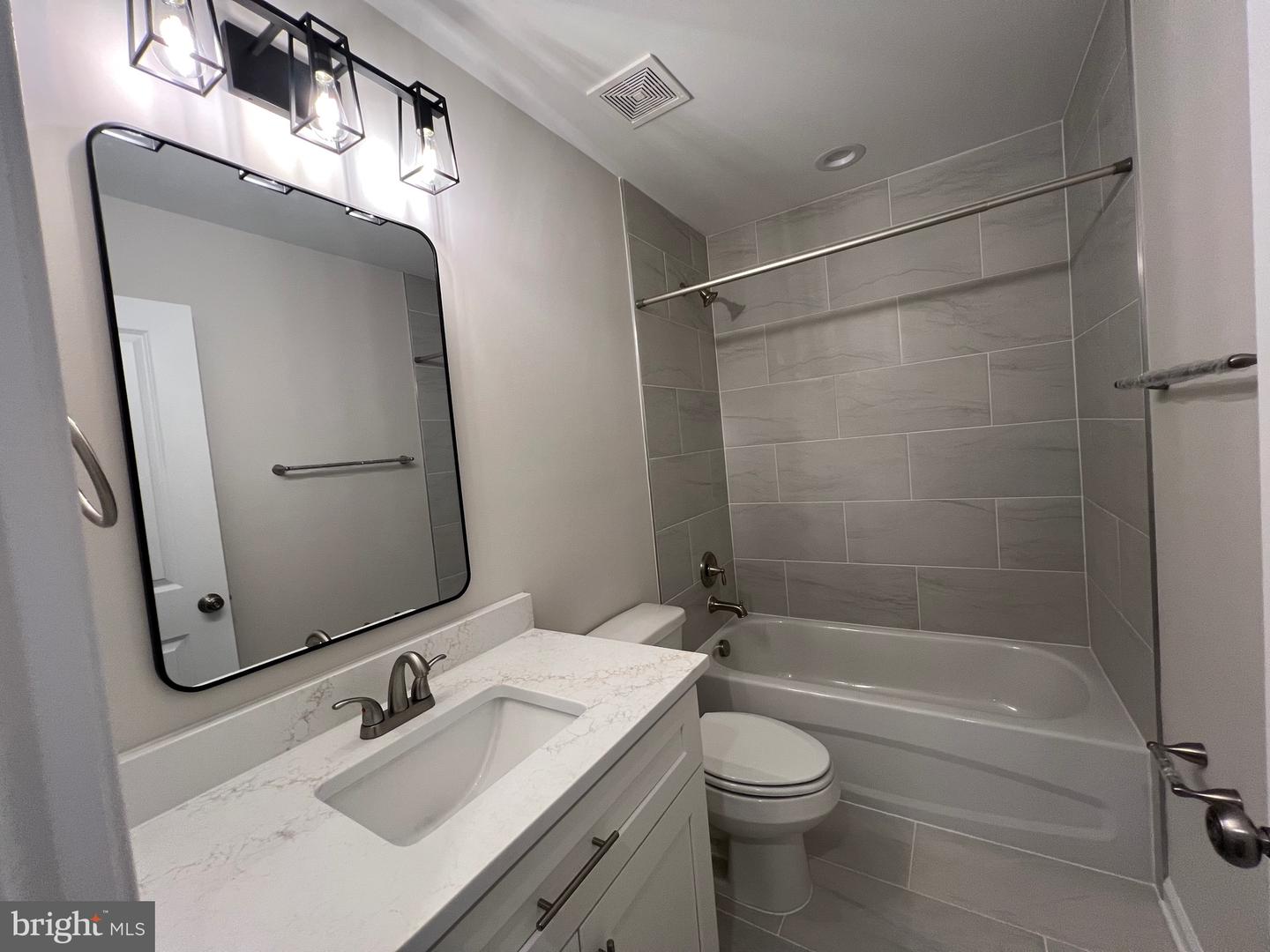 633 SHOREWOOD DR, COLONIAL BEACH, Virginia 22443, 3 Bedrooms Bedrooms, ,2 BathroomsBathrooms,Residential,For sale,633 SHOREWOOD DR,VAWE2010190 MLS # VAWE2010190 633 SHOREWOOD DR, COLONIAL BEACH, Virginia 22443, 3 Bedrooms Bedrooms, ,2 BathroomsBathrooms,Residential,For sale,633 SHOREWOOD DR,VAWE2010190 MLS # VAWE2010190