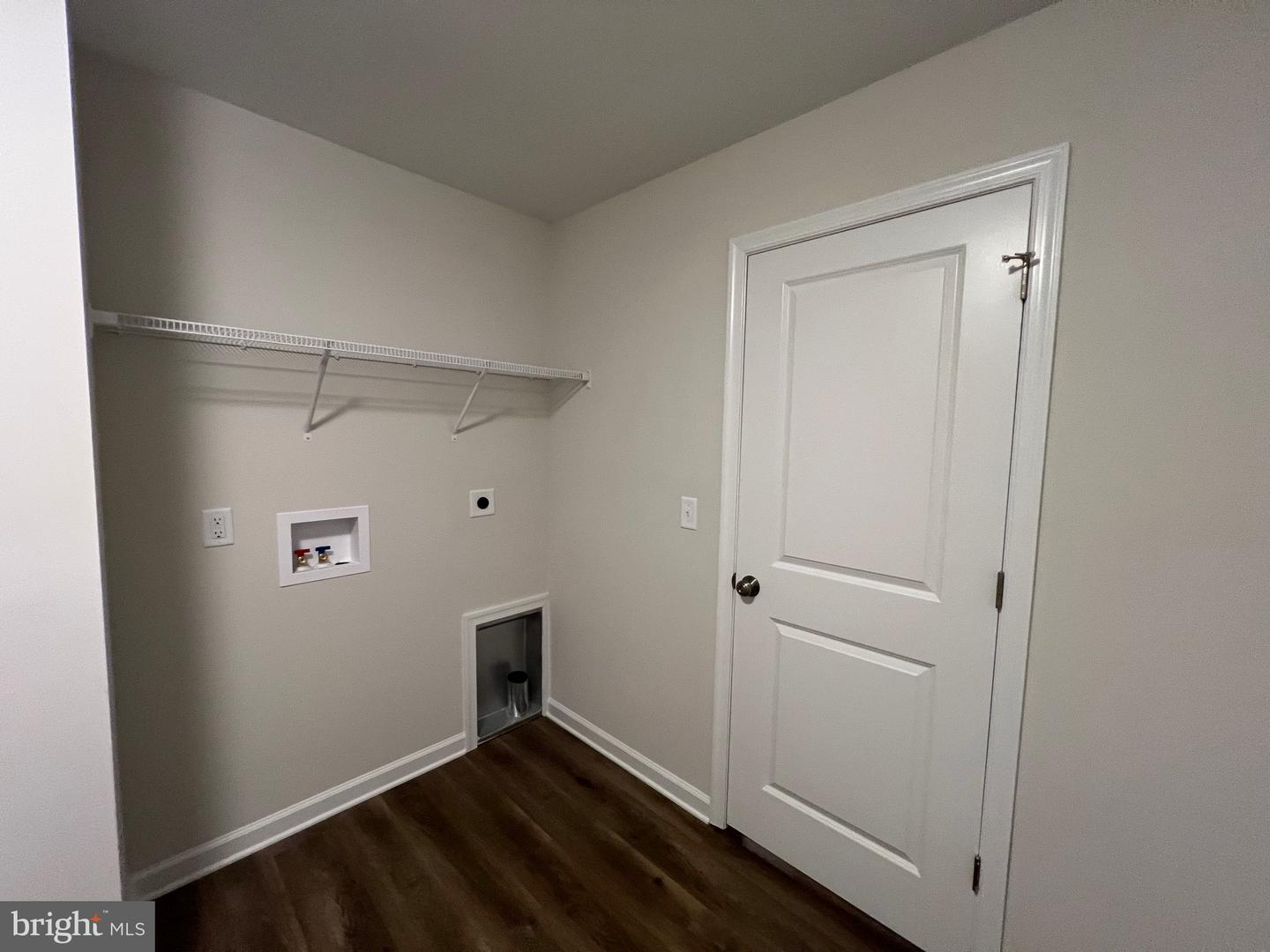 633 SHOREWOOD DR, COLONIAL BEACH, Virginia 22443, 3 Bedrooms Bedrooms, ,2 BathroomsBathrooms,Residential,For sale,633 SHOREWOOD DR,VAWE2010190 MLS # VAWE2010190 633 SHOREWOOD DR, COLONIAL BEACH, Virginia 22443, 3 Bedrooms Bedrooms, ,2 BathroomsBathrooms,Residential,For sale,633 SHOREWOOD DR,VAWE2010190 MLS # VAWE2010190