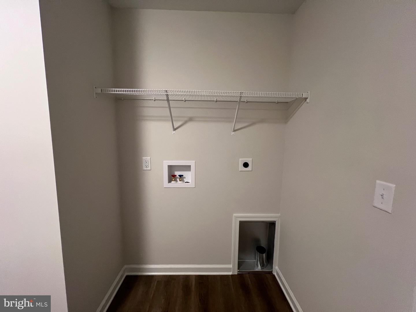 633 SHOREWOOD DR, COLONIAL BEACH, Virginia 22443, 3 Bedrooms Bedrooms, ,2 BathroomsBathrooms,Residential,For sale,633 SHOREWOOD DR,VAWE2010190 MLS # VAWE2010190 633 SHOREWOOD DR, COLONIAL BEACH, Virginia 22443, 3 Bedrooms Bedrooms, ,2 BathroomsBathrooms,Residential,For sale,633 SHOREWOOD DR,VAWE2010190 MLS # VAWE2010190