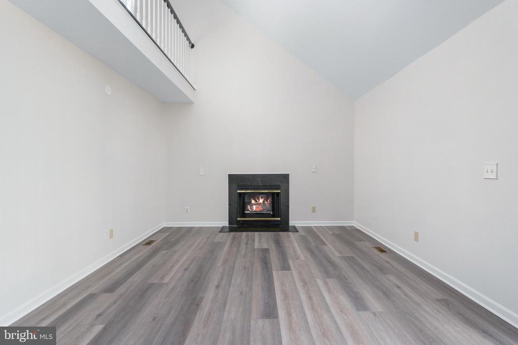 11818 HICKORY CREEK DR, FREDERICKSBURG, Virginia 22407, 4 Bedrooms Bedrooms, ,2 BathroomsBathrooms,Residential,11818 HICKORY CREEK DR,VASP2037776 MLS # VASP2037776