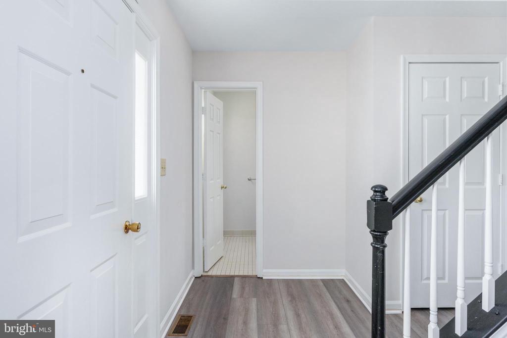 11818 HICKORY CREEK DR, FREDERICKSBURG, Virginia 22407, 4 Bedrooms Bedrooms, ,2 BathroomsBathrooms,Residential,11818 HICKORY CREEK DR,VASP2037776 MLS # VASP2037776