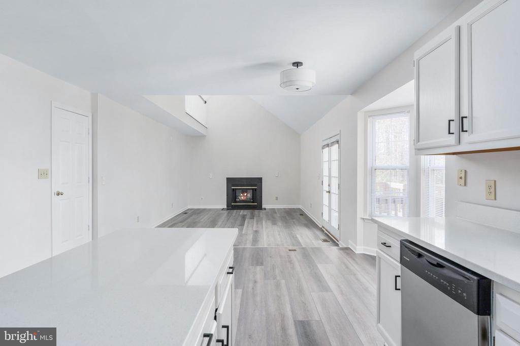 11818 HICKORY CREEK DR, FREDERICKSBURG, Virginia 22407, 4 Bedrooms Bedrooms, ,2 BathroomsBathrooms,Residential,11818 HICKORY CREEK DR,VASP2037776 MLS # VASP2037776