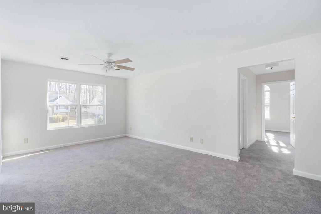 11818 HICKORY CREEK DR, FREDERICKSBURG, Virginia 22407, 4 Bedrooms Bedrooms, ,2 BathroomsBathrooms,Residential,11818 HICKORY CREEK DR,VASP2037776 MLS # VASP2037776