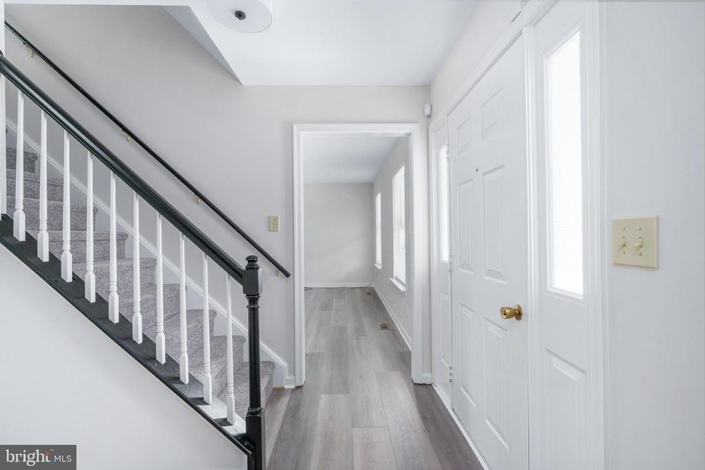 11818 HICKORY CREEK DR, FREDERICKSBURG, Virginia 22407, 4 Bedrooms Bedrooms, ,2 BathroomsBathrooms,Residential,11818 HICKORY CREEK DR,VASP2037776 MLS # VASP2037776