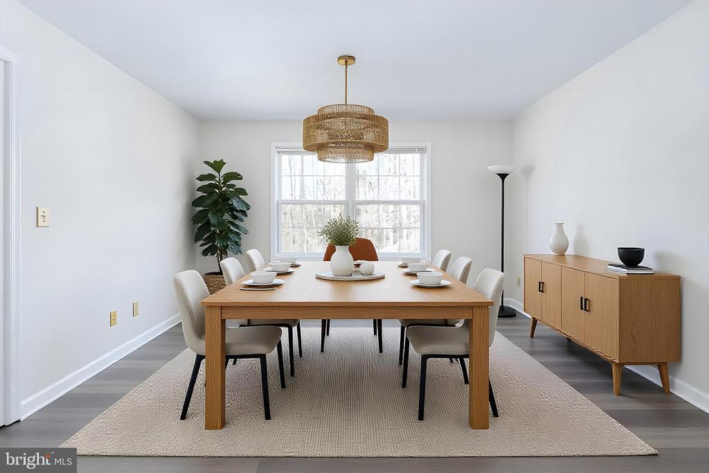 11818 HICKORY CREEK DR, FREDERICKSBURG, Virginia 22407, 4 Bedrooms Bedrooms, ,2 BathroomsBathrooms,Residential,11818 HICKORY CREEK DR,VASP2037776 MLS # VASP2037776