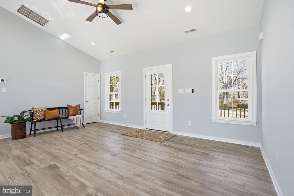 475 FREDERICKS HALL RD, BUMPASS, Virginia 23024, 2 Bedrooms Bedrooms, ,2 BathroomsBathrooms,Residential,475 FREDERICKS HALL RD,VALA2008976 MLS # VALA2008976