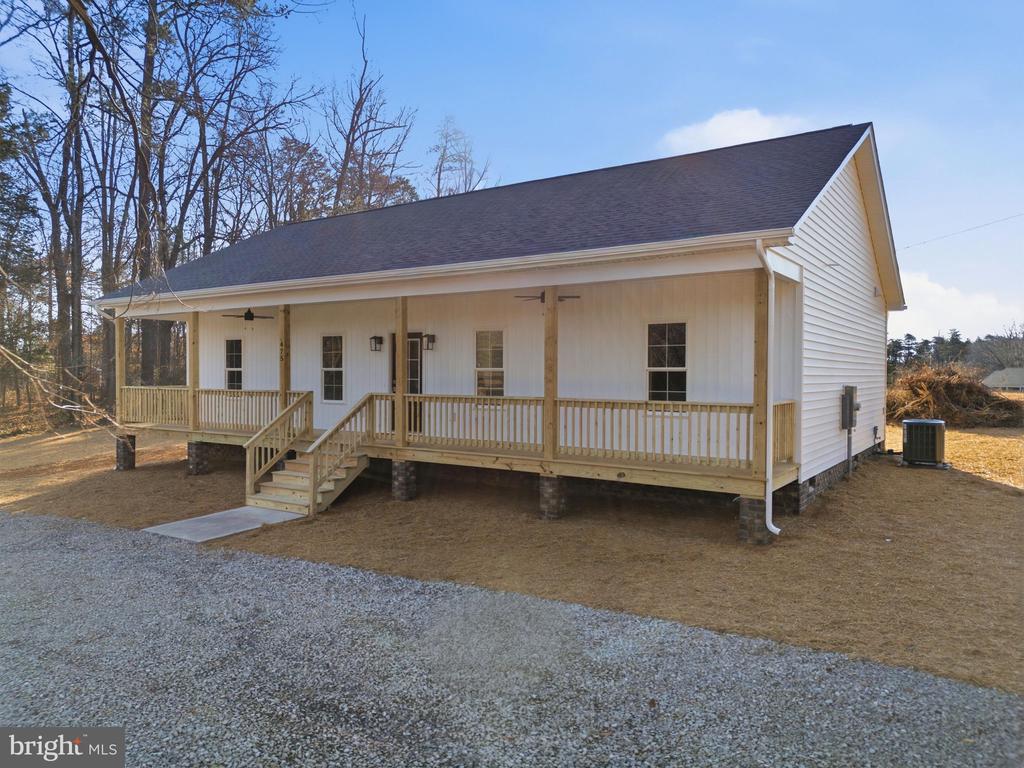 475 FREDERICKS HALL RD, BUMPASS, Virginia 23024, 2 Bedrooms Bedrooms, ,2 BathroomsBathrooms,Residential,475 FREDERICKS HALL RD,VALA2008976 MLS # VALA2008976