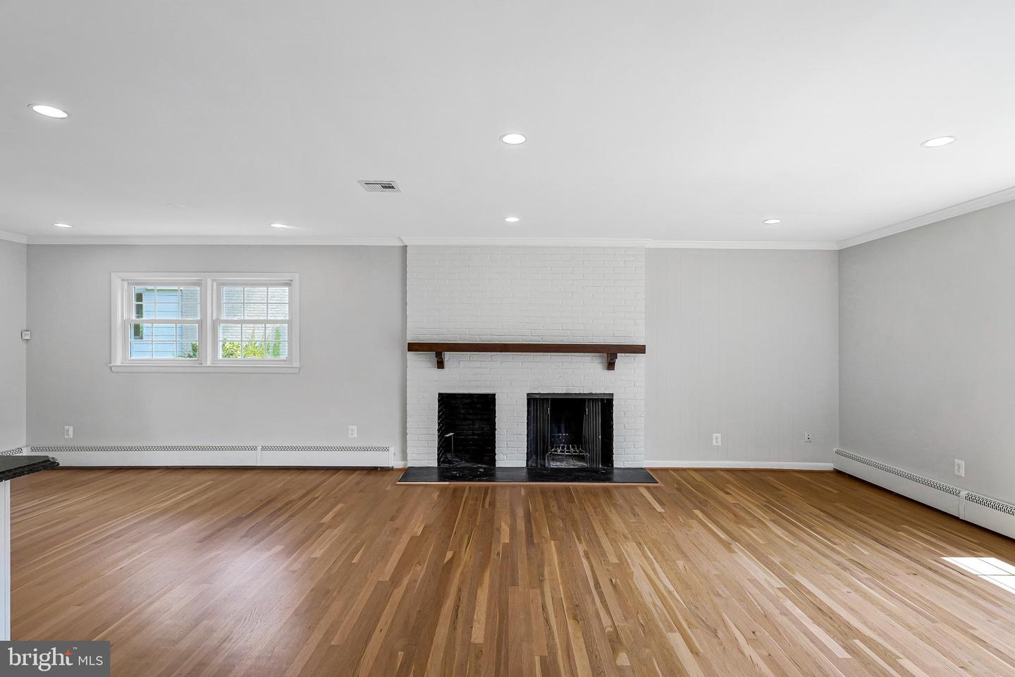 6212 LOCH RAVEN DR, MCLEAN, Virginia 22101, 4 Bedrooms Bedrooms, ,3 BathroomsBathrooms,Residential,For sale,6212 LOCH RAVEN DR,VAFX2257356 MLS # VAFX2257356