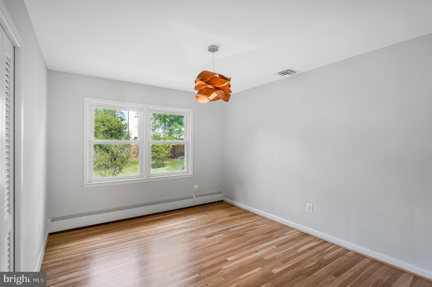 6212 LOCH RAVEN DR, MCLEAN, Virginia 22101, 4 Bedrooms Bedrooms, ,3 BathroomsBathrooms,Residential,For sale,6212 LOCH RAVEN DR,VAFX2257356 MLS # VAFX2257356