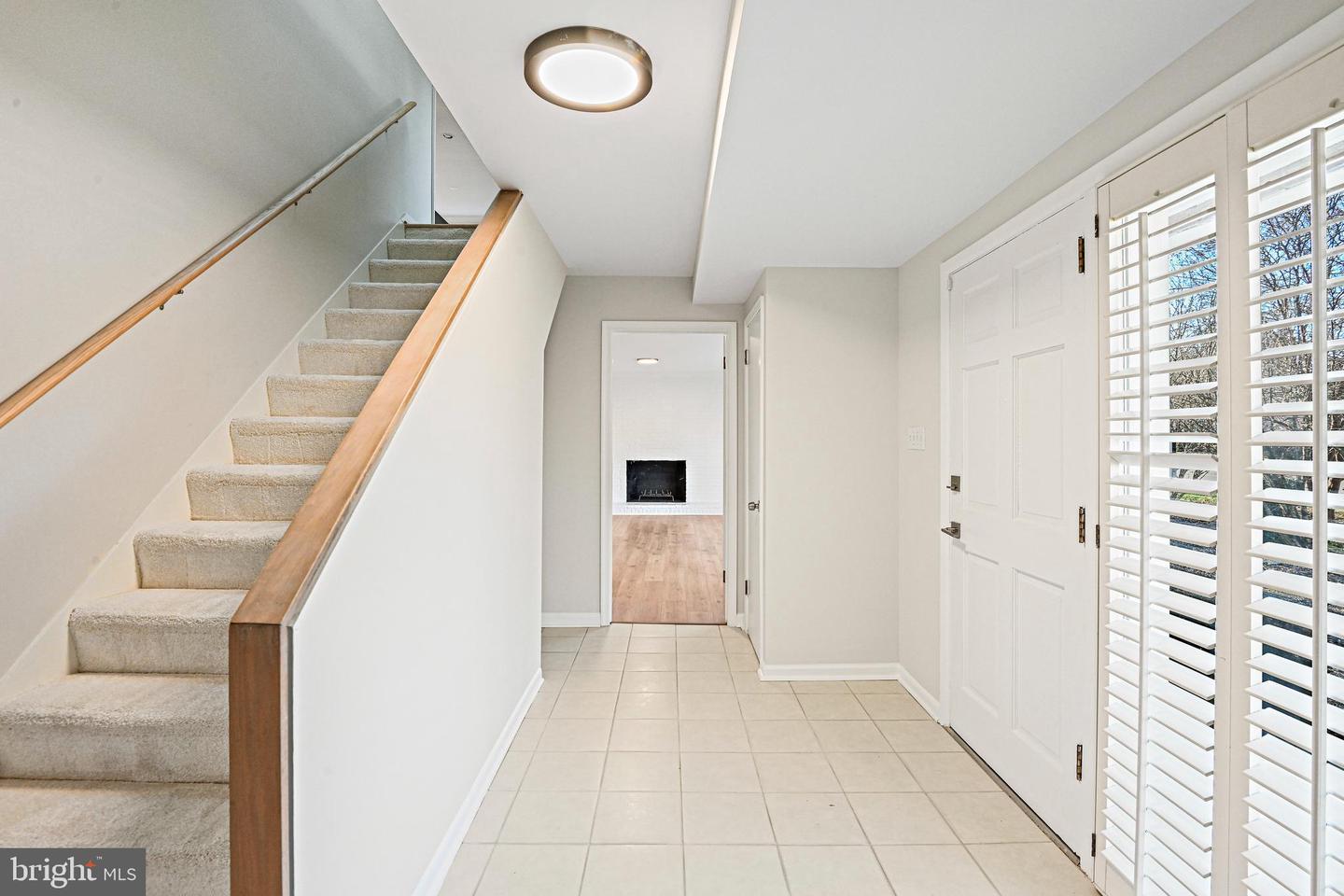 6212 LOCH RAVEN DR, MCLEAN, Virginia 22101, 4 Bedrooms Bedrooms, ,3 BathroomsBathrooms,Residential,For sale,6212 LOCH RAVEN DR,VAFX2257356 MLS # VAFX2257356