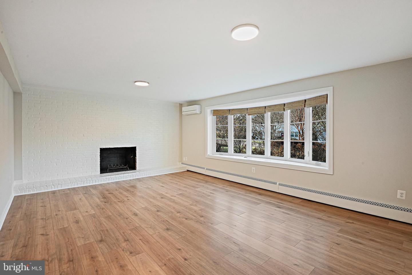 6212 LOCH RAVEN DR, MCLEAN, Virginia 22101, 4 Bedrooms Bedrooms, ,3 BathroomsBathrooms,Residential,For sale,6212 LOCH RAVEN DR,VAFX2257356 MLS # VAFX2257356