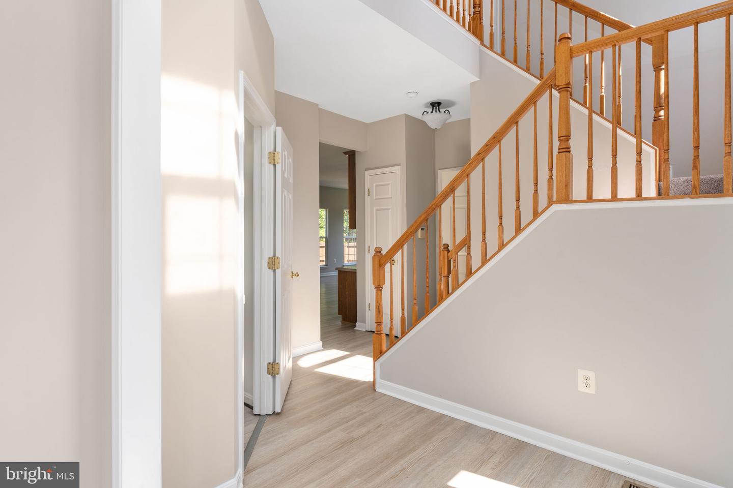 55 HAMSTEAD RD, FREDERICKSBURG, Virginia 22405, 5 Bedrooms Bedrooms, ,3 BathroomsBathrooms,Residential,For sale,55 HAMSTEAD RD,VAST2042350 MLS # VAST2042350