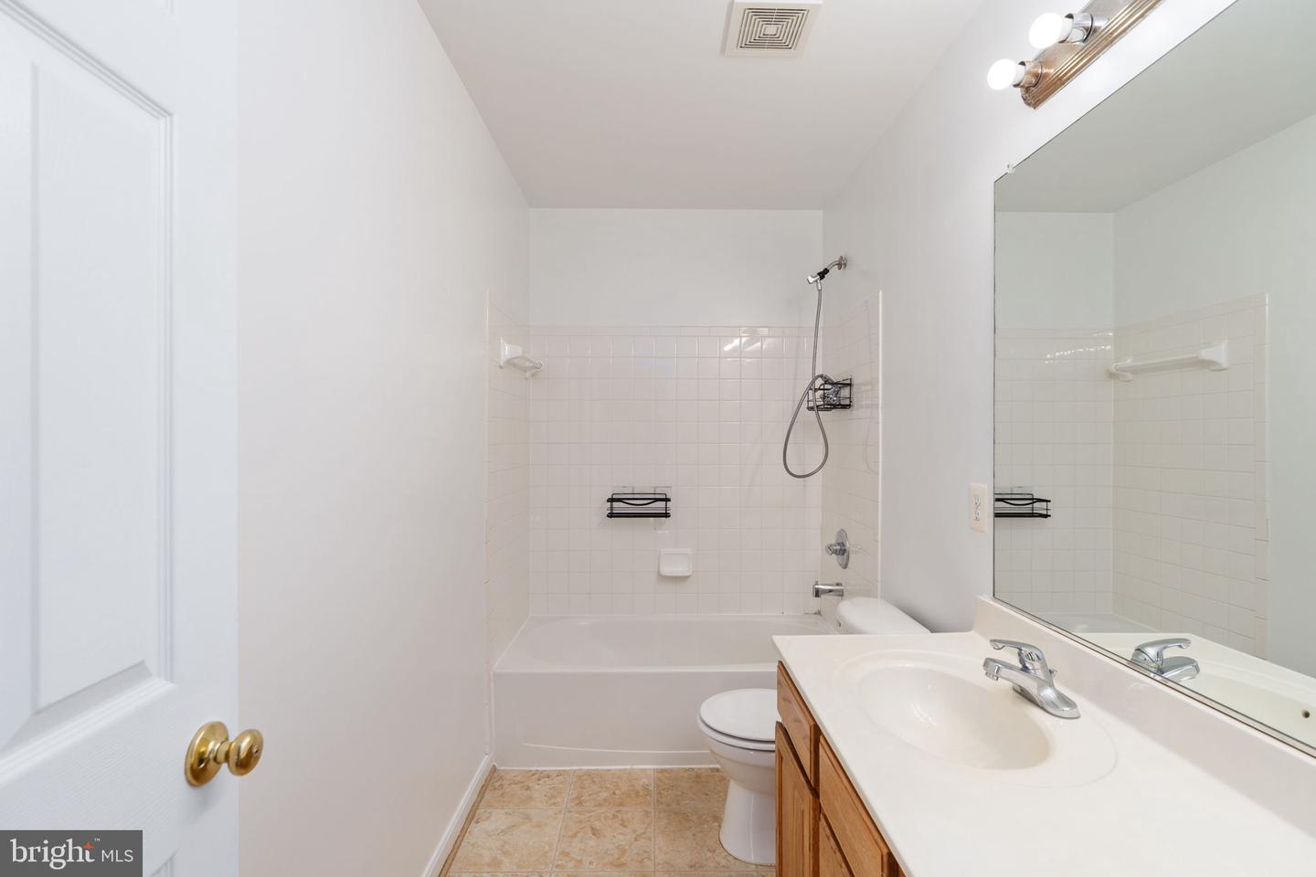 55 HAMSTEAD RD, FREDERICKSBURG, Virginia 22405, 5 Bedrooms Bedrooms, ,3 BathroomsBathrooms,Residential,For sale,55 HAMSTEAD RD,VAST2042350 MLS # VAST2042350