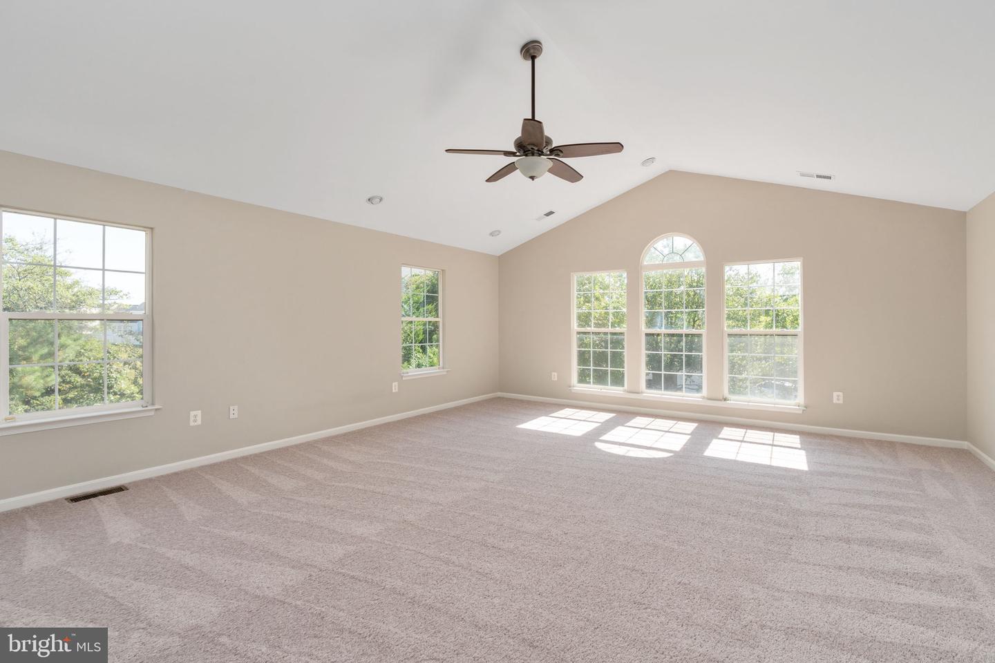 55 HAMSTEAD RD, FREDERICKSBURG, Virginia 22405, 5 Bedrooms Bedrooms, ,3 BathroomsBathrooms,Residential,For sale,55 HAMSTEAD RD,VAST2042350 MLS # VAST2042350