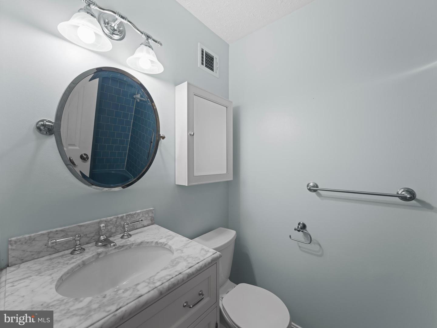 4783 KANDEL CT, ANNANDALE, Virginia 22003, 3 Bedrooms Bedrooms, ,2 BathroomsBathrooms,Residential,For sale,4783 KANDEL CT,VAFX2267658 MLS # VAFX2267658