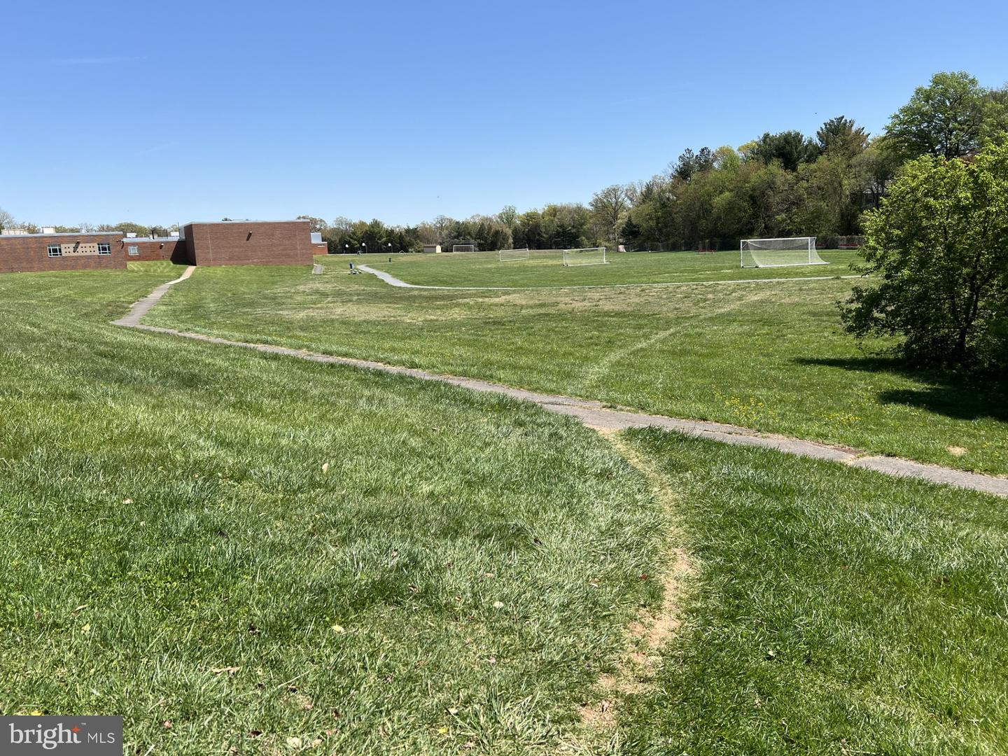 4783 KANDEL CT, ANNANDALE, Virginia 22003, 3 Bedrooms Bedrooms, ,2 BathroomsBathrooms,Residential,For sale,4783 KANDEL CT,VAFX2267658 MLS # VAFX2267658