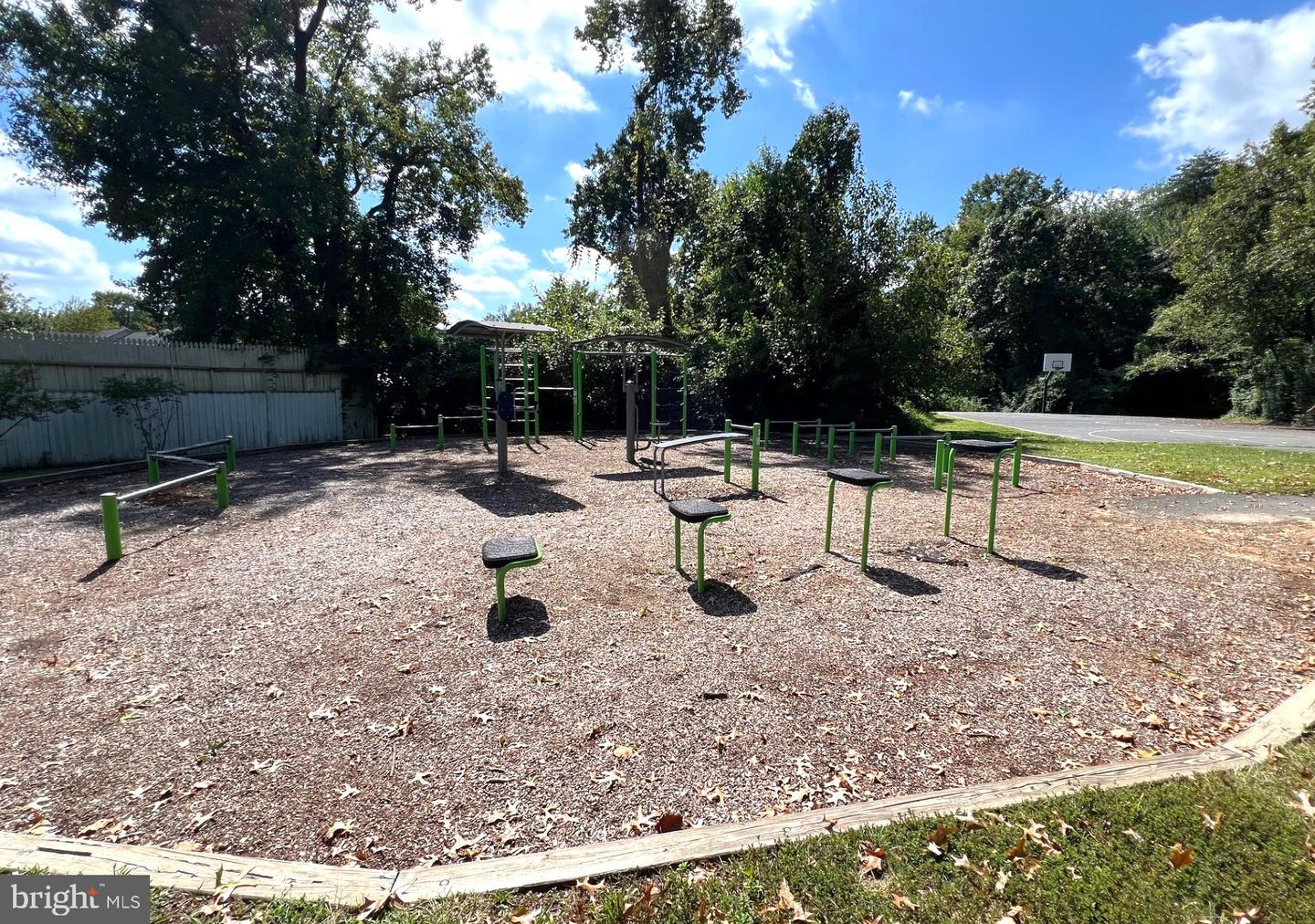 4783 KANDEL CT, ANNANDALE, Virginia 22003, 3 Bedrooms Bedrooms, ,2 BathroomsBathrooms,Residential,For sale,4783 KANDEL CT,VAFX2267658 MLS # VAFX2267658