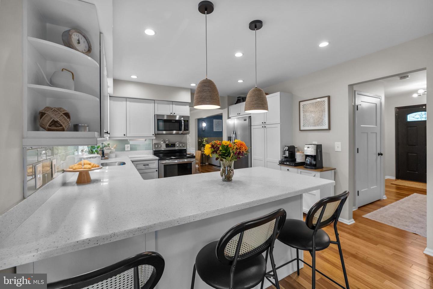 4193 WATERWAY DR, DUMFRIES, Virginia 22025, 4 Bedrooms Bedrooms, ,3 BathroomsBathrooms,Residential,For sale,4193 WATERWAY DR,VAPW2104556 MLS # VAPW2104556