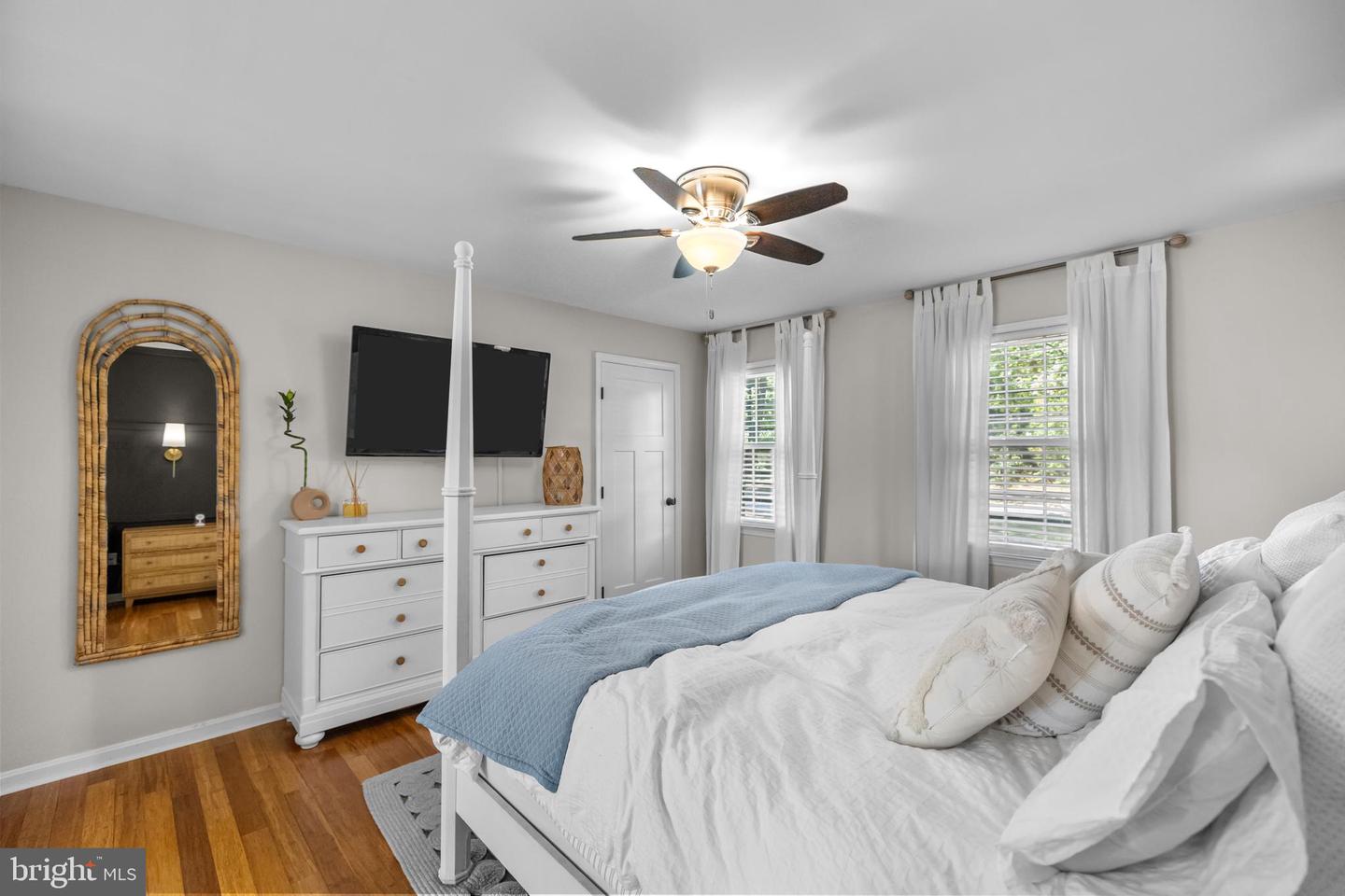 4193 WATERWAY DR, DUMFRIES, Virginia 22025, 4 Bedrooms Bedrooms, ,3 BathroomsBathrooms,Residential,For sale,4193 WATERWAY DR,VAPW2104556 MLS # VAPW2104556