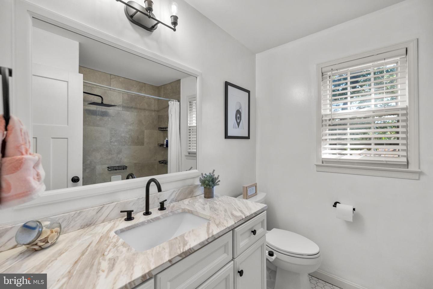 4193 WATERWAY DR, DUMFRIES, Virginia 22025, 4 Bedrooms Bedrooms, ,3 BathroomsBathrooms,Residential,For sale,4193 WATERWAY DR,VAPW2104556 MLS # VAPW2104556