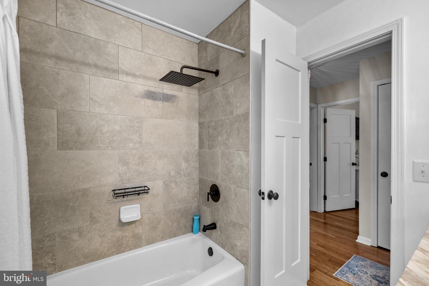 4193 WATERWAY DR, DUMFRIES, Virginia 22025, 4 Bedrooms Bedrooms, ,3 BathroomsBathrooms,Residential,For sale,4193 WATERWAY DR,VAPW2104556 MLS # VAPW2104556