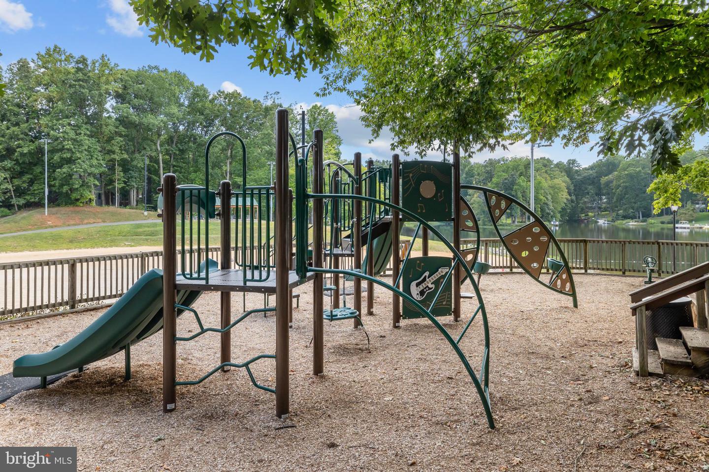 4193 WATERWAY DR, DUMFRIES, Virginia 22025, 4 Bedrooms Bedrooms, ,3 BathroomsBathrooms,Residential,For sale,4193 WATERWAY DR,VAPW2104556 MLS # VAPW2104556