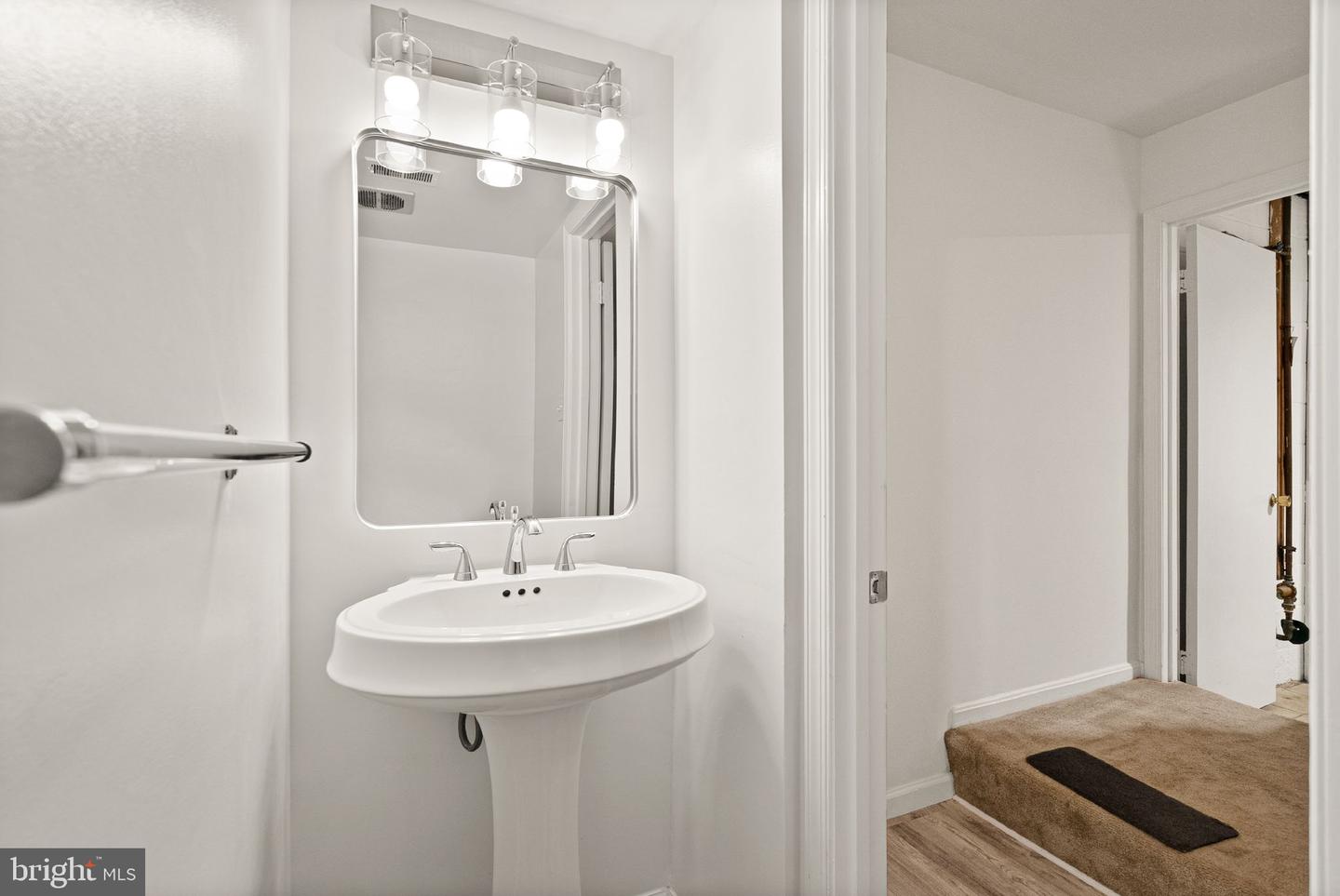 5443 RICHENBACHER AVE, ALEXANDRIA, Virginia 22304, 3 Bedrooms Bedrooms, 7 Rooms Rooms,3 BathroomsBathrooms,Residential,For sale,5443 RICHENBACHER AVE,VAAX2050068 MLS # VAAX2050068 5443 RICHENBACHER AVE, ALEXANDRIA, Virginia 22304, 3 Bedrooms Bedrooms, 7 Rooms Rooms,3 BathroomsBathrooms,Residential,For sale,5443 RICHENBACHER AVE,VAAX2050068 MLS # VAAX2050068