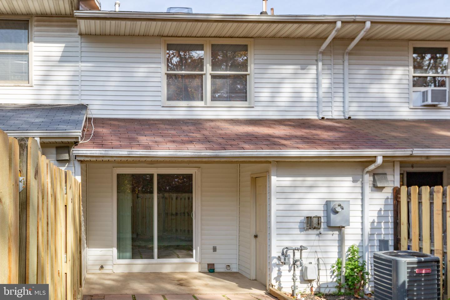 181 FARRELL LN, FREDERICKSBURG, Virginia 22401, 3 Bedrooms Bedrooms, ,1 BathroomBathrooms,Residential,For sale,181 FARRELL LN,VAFB2009024 MLS # VAFB2009024 181 FARRELL LN, FREDERICKSBURG, Virginia 22401, 3 Bedrooms Bedrooms, ,1 BathroomBathrooms,Residential,For sale,181 FARRELL LN,VAFB2009024 MLS # VAFB2009024