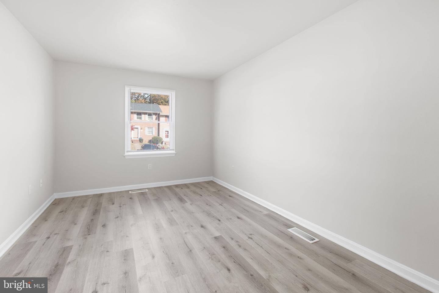 181 FARRELL LN, FREDERICKSBURG, Virginia 22401, 3 Bedrooms Bedrooms, ,1 BathroomBathrooms,Residential,For sale,181 FARRELL LN,VAFB2009024 MLS # VAFB2009024 181 FARRELL LN, FREDERICKSBURG, Virginia 22401, 3 Bedrooms Bedrooms, ,1 BathroomBathrooms,Residential,For sale,181 FARRELL LN,VAFB2009024 MLS # VAFB2009024