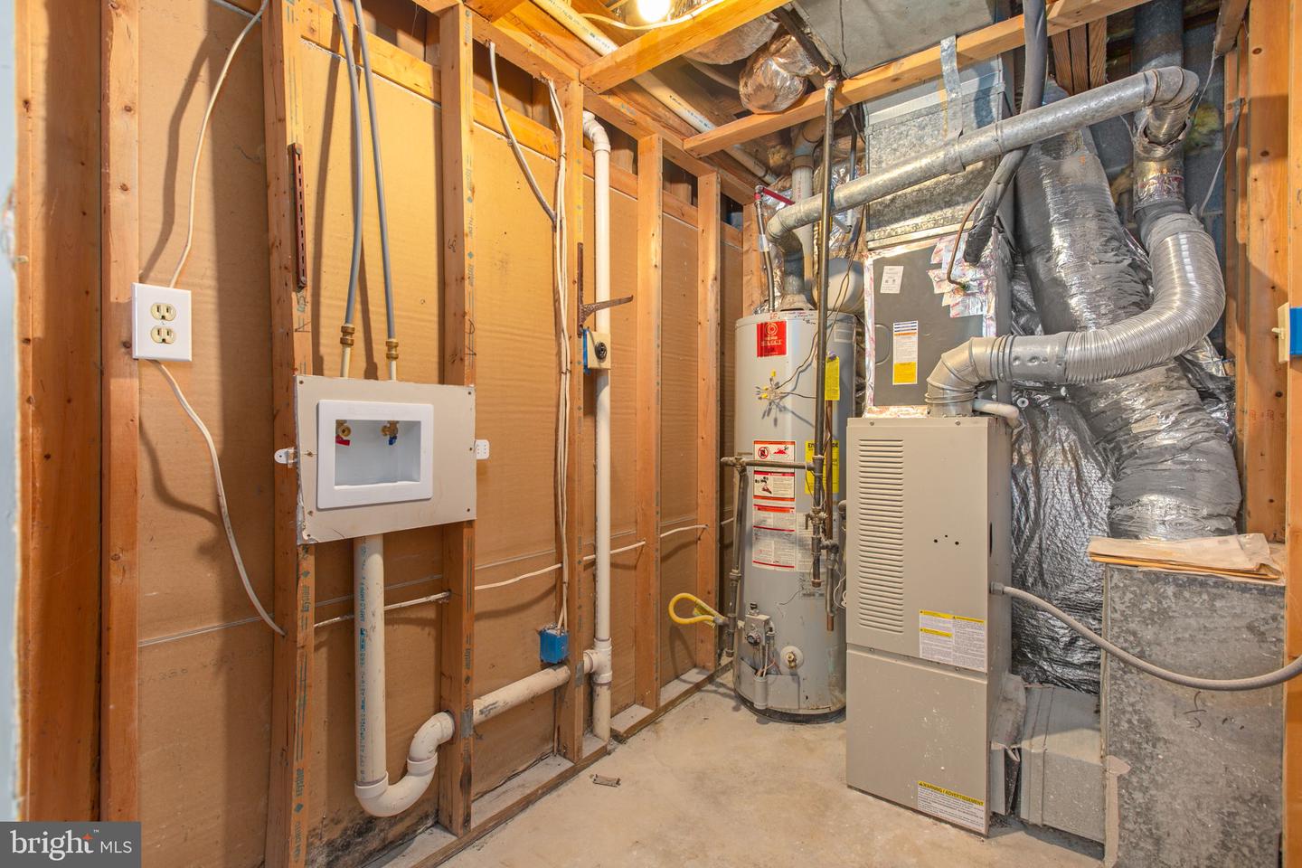 181 FARRELL LN, FREDERICKSBURG, Virginia 22401, 3 Bedrooms Bedrooms, ,1 BathroomBathrooms,Residential,For sale,181 FARRELL LN,VAFB2009024 MLS # VAFB2009024 181 FARRELL LN, FREDERICKSBURG, Virginia 22401, 3 Bedrooms Bedrooms, ,1 BathroomBathrooms,Residential,For sale,181 FARRELL LN,VAFB2009024 MLS # VAFB2009024