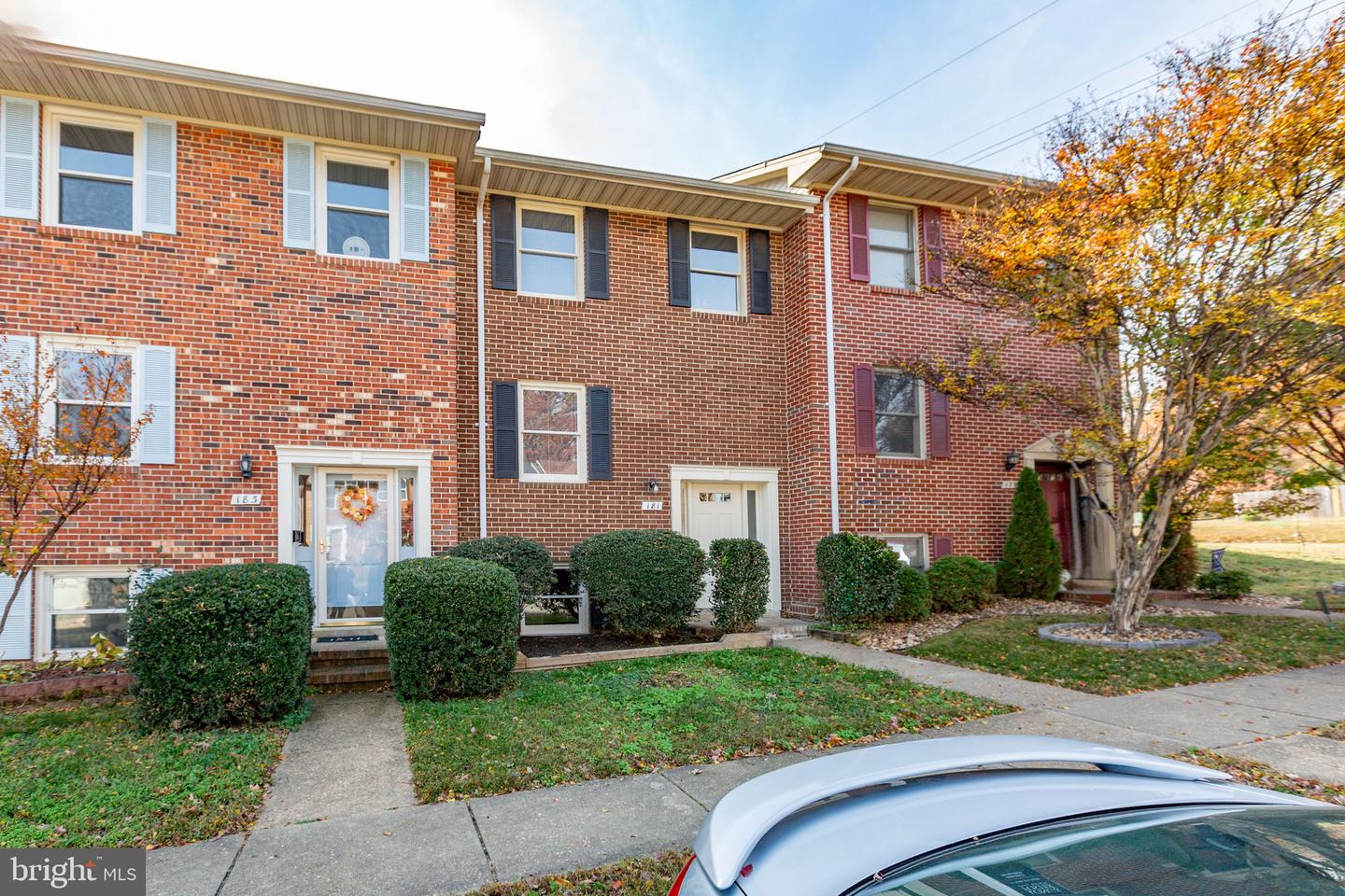 181 FARRELL LN, FREDERICKSBURG, Virginia 22401, 3 Bedrooms Bedrooms, ,1 BathroomBathrooms,Residential,For sale,181 FARRELL LN,VAFB2009024 MLS # VAFB2009024 181 FARRELL LN, FREDERICKSBURG, Virginia 22401, 3 Bedrooms Bedrooms, ,1 BathroomBathrooms,Residential,For sale,181 FARRELL LN,VAFB2009024 MLS # VAFB2009024