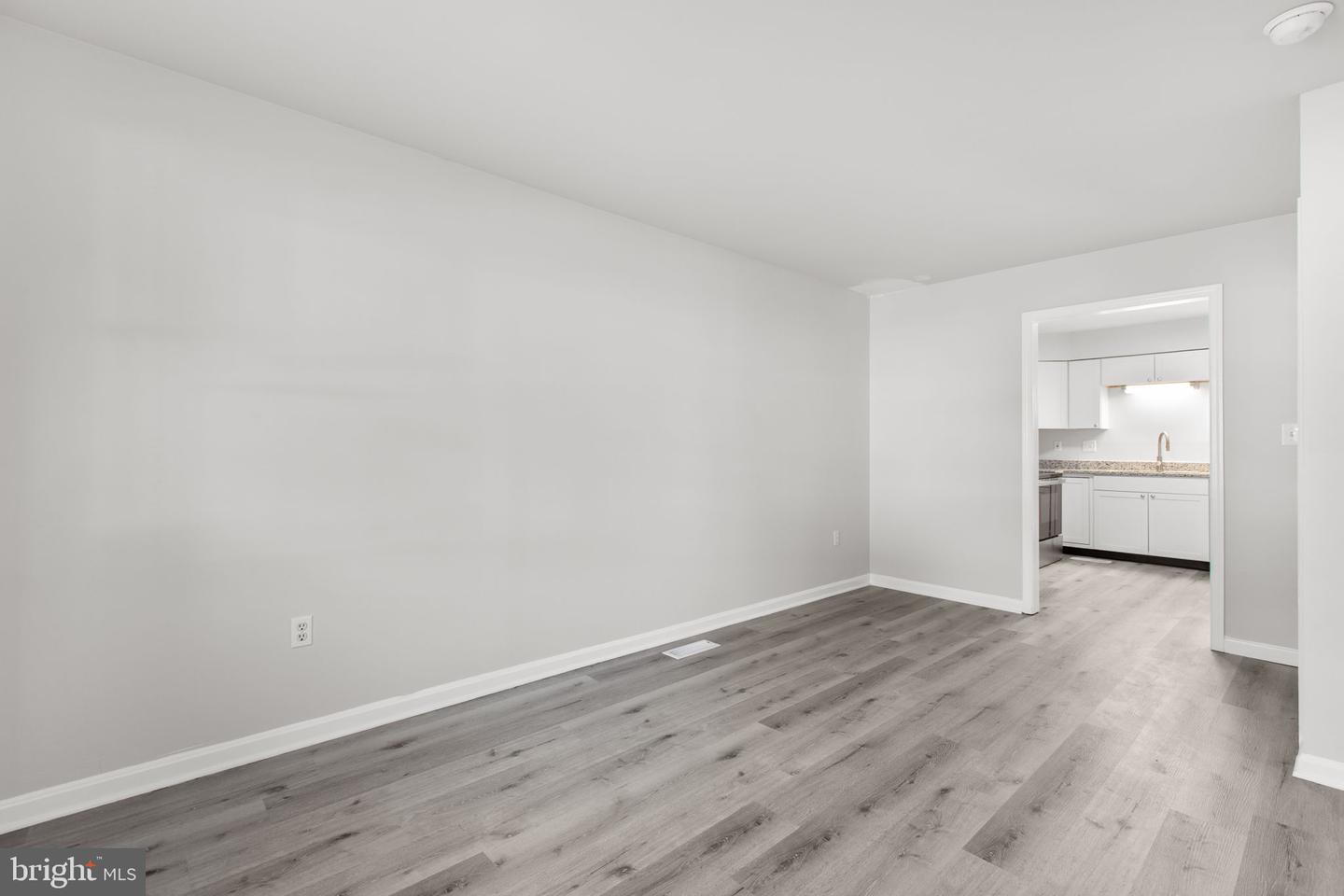 181 FARRELL LN, FREDERICKSBURG, Virginia 22401, 3 Bedrooms Bedrooms, ,1 BathroomBathrooms,Residential,For sale,181 FARRELL LN,VAFB2009024 MLS # VAFB2009024 181 FARRELL LN, FREDERICKSBURG, Virginia 22401, 3 Bedrooms Bedrooms, ,1 BathroomBathrooms,Residential,For sale,181 FARRELL LN,VAFB2009024 MLS # VAFB2009024