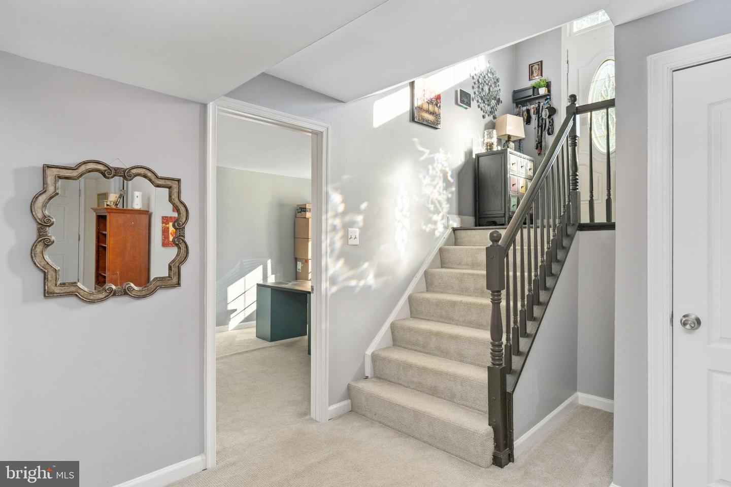 2 BRENTWOOD LN, FREDERICKSBURG, Virginia 22405, 4 Bedrooms Bedrooms, 7 Rooms Rooms,2 BathroomsBathrooms,Residential,For sale,2 BRENTWOOD LN,VAST2043218 MLS # VAST2043218