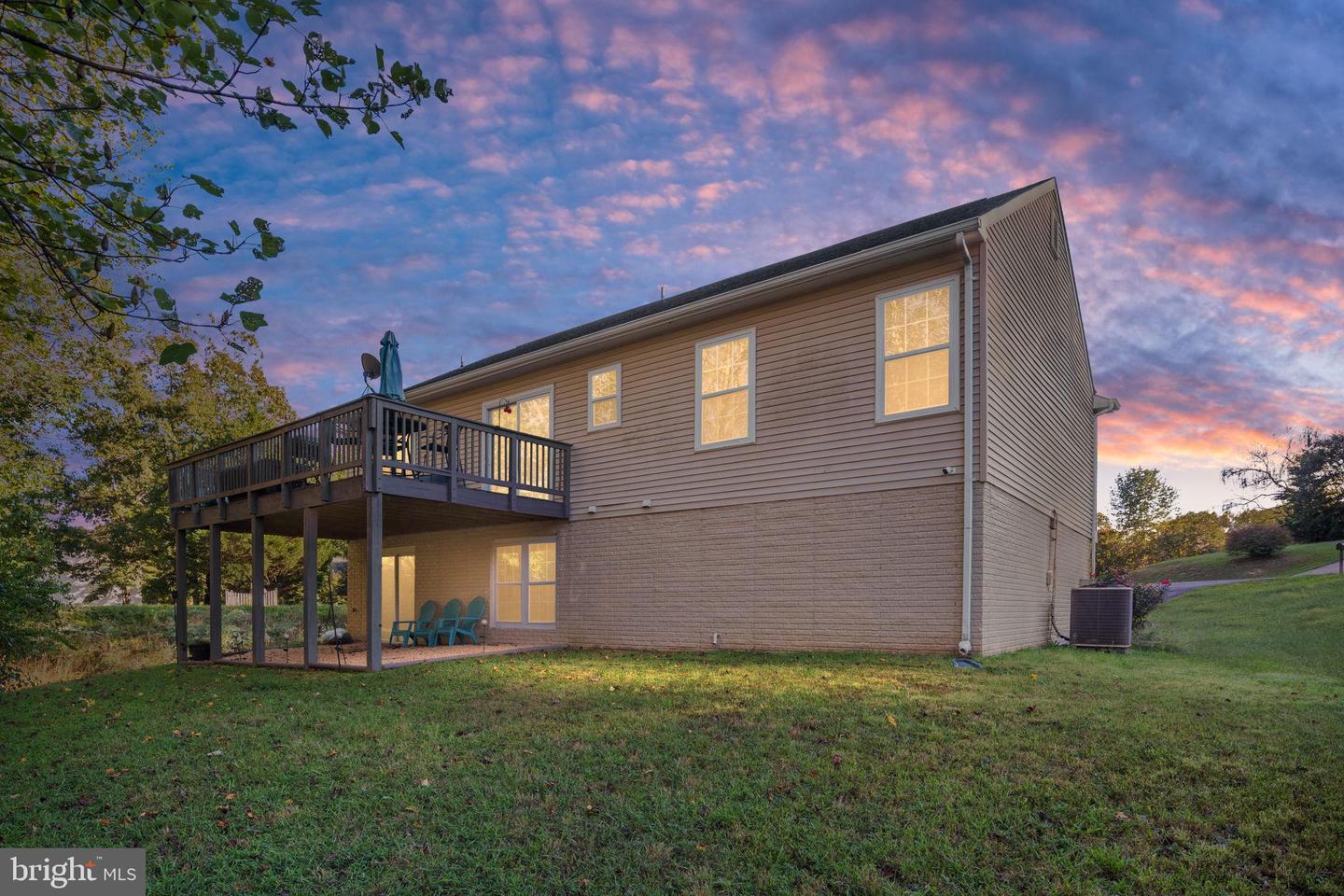 2 BRENTWOOD LN, FREDERICKSBURG, Virginia 22405, 4 Bedrooms Bedrooms, 7 Rooms Rooms,2 BathroomsBathrooms,Residential,For sale,2 BRENTWOOD LN,VAST2043218 MLS # VAST2043218