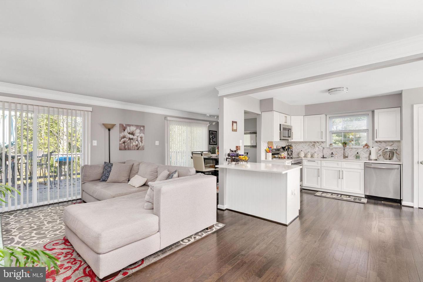 2 BRENTWOOD LN, FREDERICKSBURG, Virginia 22405, 4 Bedrooms Bedrooms, 7 Rooms Rooms,2 BathroomsBathrooms,Residential,For sale,2 BRENTWOOD LN,VAST2043218 MLS # VAST2043218