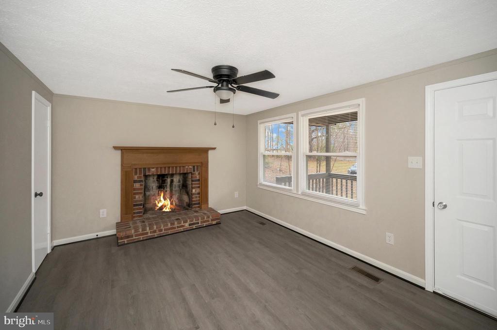 12687 COX MILL RD, GORDONSVILLE, Virginia 22942, 3 Bedrooms Bedrooms, ,2 BathroomsBathrooms,Residential,12687 COX MILL RD,VAOR2012894 MLS # VAOR2012894