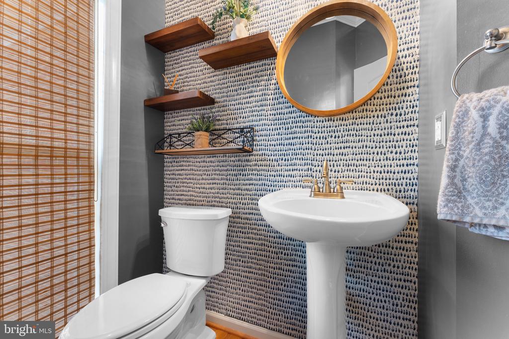 2021 GOLF DR, CULPEPER, Virginia 22701, 5 Bedrooms Bedrooms, ,3 BathroomsBathrooms,Residential,2021 GOLF DR,VACU2012188 MLS # VACU2012188