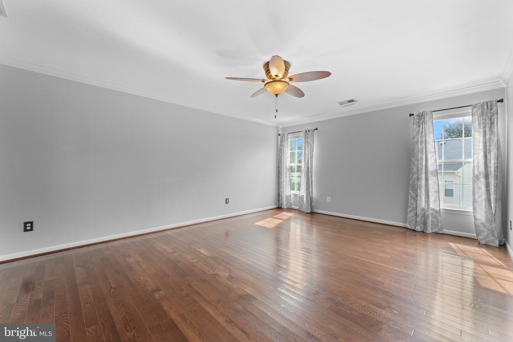 2021 GOLF DR, CULPEPER, Virginia 22701, 5 Bedrooms Bedrooms, ,3 BathroomsBathrooms,Residential,2021 GOLF DR,VACU2012188 MLS # VACU2012188