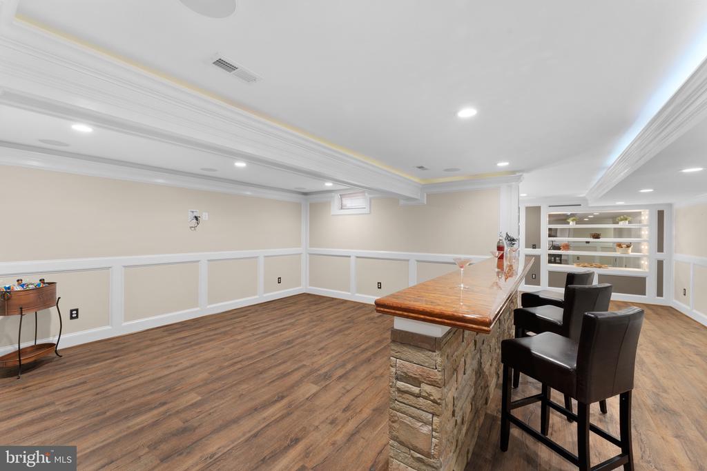 2021 GOLF DR, CULPEPER, Virginia 22701, 5 Bedrooms Bedrooms, ,3 BathroomsBathrooms,Residential,2021 GOLF DR,VACU2012188 MLS # VACU2012188