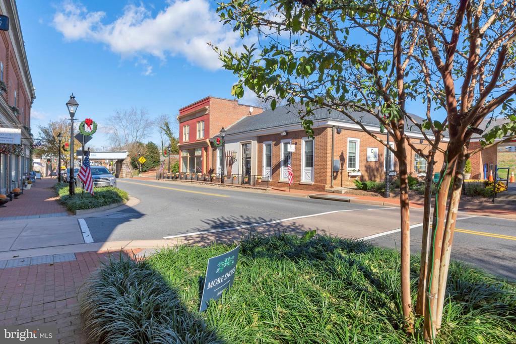 513 GENTRY DR, GORDONSVILLE, Virginia 22942, 2 Bedrooms Bedrooms, ,2 BathroomsBathrooms,Residential,513 GENTRY DR,VAOR2012884 MLS # VAOR2012884 513 GENTRY DR, GORDONSVILLE, Virginia 22942, 2 Bedrooms Bedrooms, ,2 BathroomsBathrooms,Residential,513 GENTRY DR,VAOR2012884 MLS # VAOR2012884