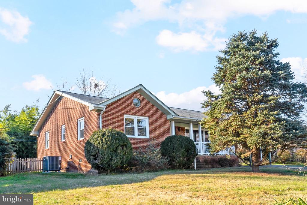 513 GENTRY DR, GORDONSVILLE, Virginia 22942, 2 Bedrooms Bedrooms, ,2 BathroomsBathrooms,Residential,513 GENTRY DR,VAOR2012884 MLS # VAOR2012884 513 GENTRY DR, GORDONSVILLE, Virginia 22942, 2 Bedrooms Bedrooms, ,2 BathroomsBathrooms,Residential,513 GENTRY DR,VAOR2012884 MLS # VAOR2012884