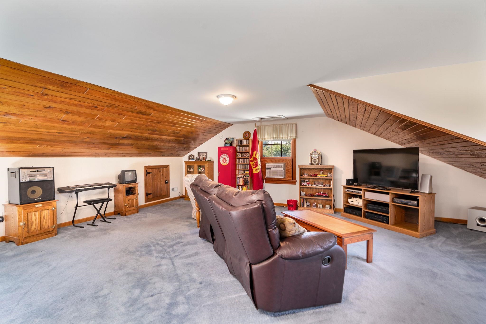 1924 PARKERSBURG TPKE, SWOOPE, Virginia 24479, 3 Bedrooms Bedrooms, ,2 BathroomsBathrooms,Residential,1924 PARKERSBURG TPKE,669042 MLS # 669042 1924 PARKERSBURG TPKE, SWOOPE, Virginia 24479, 3 Bedrooms Bedrooms, ,2 BathroomsBathrooms,Residential,1924 PARKERSBURG TPKE,669042 MLS # 669042