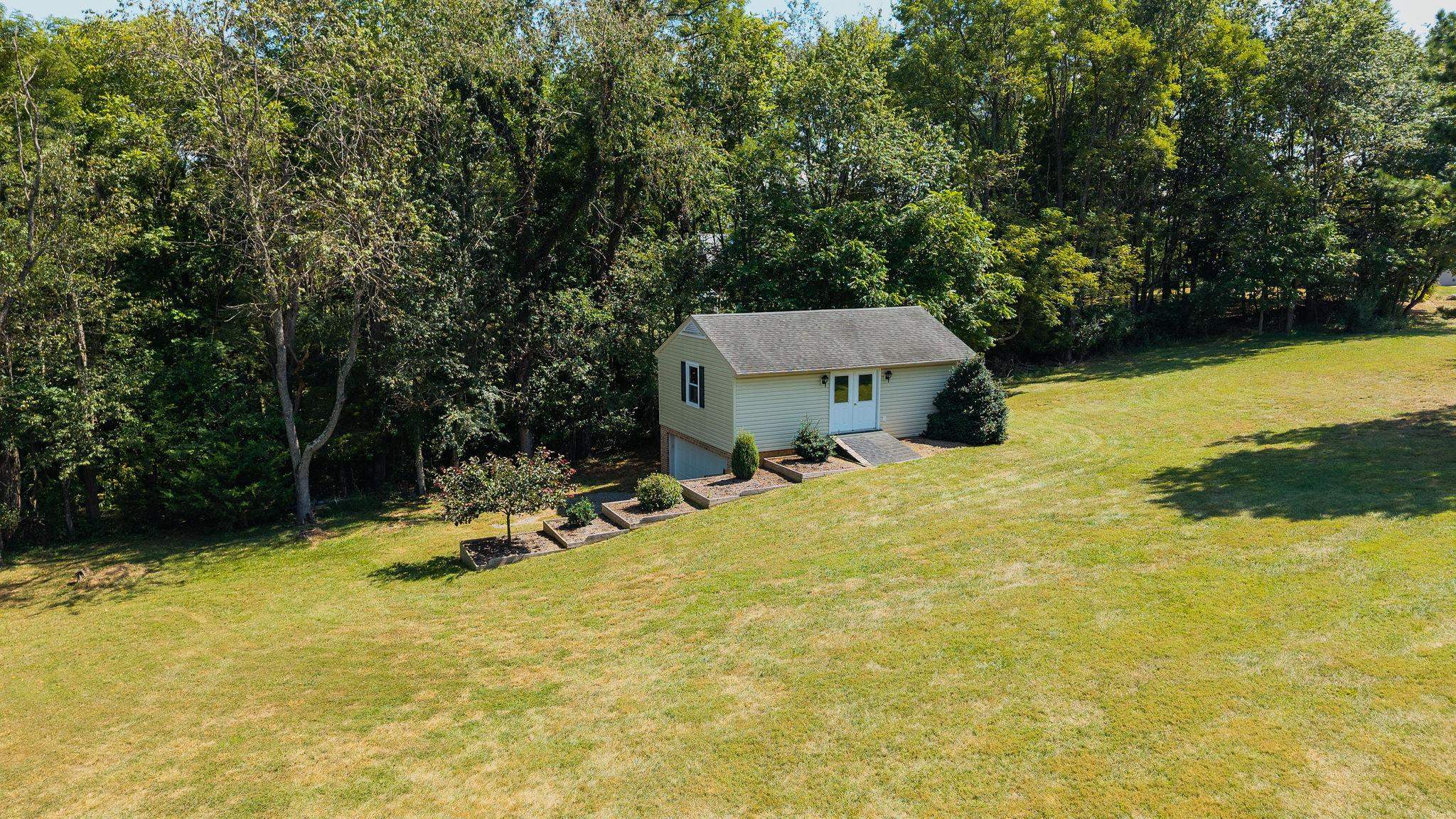 1924 PARKERSBURG TPKE, SWOOPE, Virginia 24479, 3 Bedrooms Bedrooms, ,2 BathroomsBathrooms,Residential,1924 PARKERSBURG TPKE,669042 MLS # 669042 1924 PARKERSBURG TPKE, SWOOPE, Virginia 24479, 3 Bedrooms Bedrooms, ,2 BathroomsBathrooms,Residential,1924 PARKERSBURG TPKE,669042 MLS # 669042