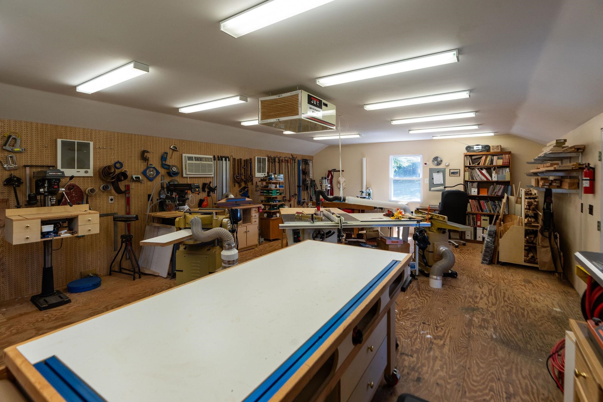 1924 PARKERSBURG TPKE, SWOOPE, Virginia 24479, 3 Bedrooms Bedrooms, ,2 BathroomsBathrooms,Residential,1924 PARKERSBURG TPKE,669042 MLS # 669042 1924 PARKERSBURG TPKE, SWOOPE, Virginia 24479, 3 Bedrooms Bedrooms, ,2 BathroomsBathrooms,Residential,1924 PARKERSBURG TPKE,669042 MLS # 669042